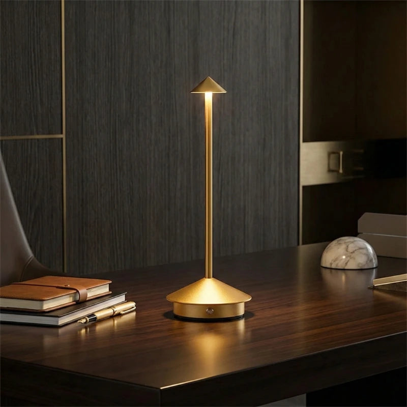 Lampe de bureau doré : découvrez nos modèles
