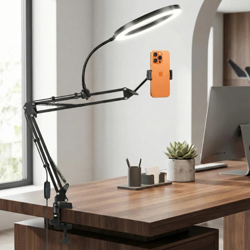 Lampe de Bureau Anneau LED Selfie sur un bureau en bois massif 