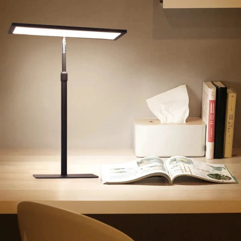 Lampe de Bureau LED Rectangle sur un bureau