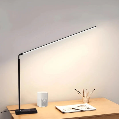 Lampe de bureau fine noire