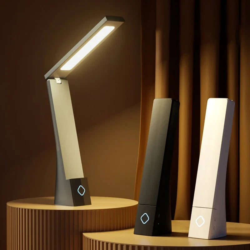 Trois Lampes de Bureau LED Rechargeable 120°